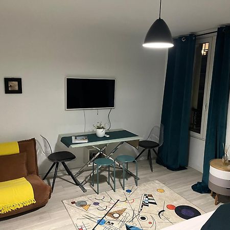 Appartement Paisible Клиши Экстерьер фото